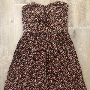 Summer strapless floral dress